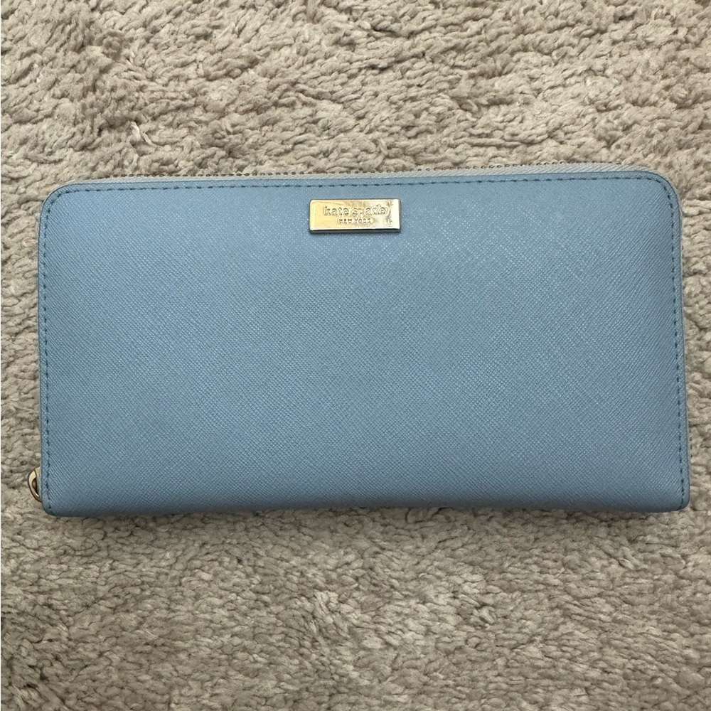 Kate Spade dusty blue zippy wallet